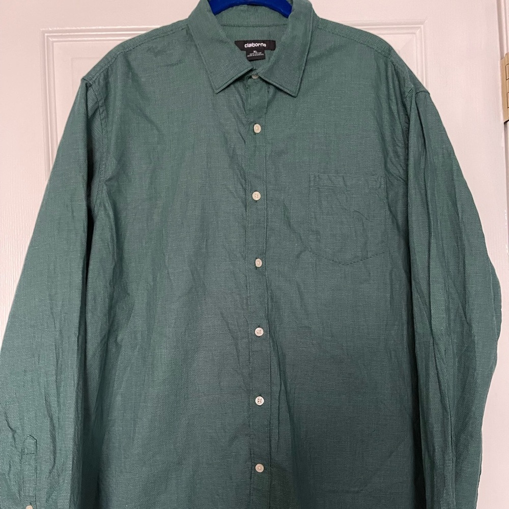 Claiborne Mens Button Down Shirt size XL